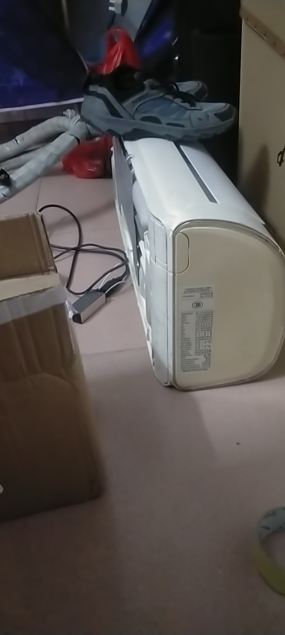 美的1.5匹变频空调出售，自己用的，要回老家了，买家自提，塘厦凤凰岗图片2