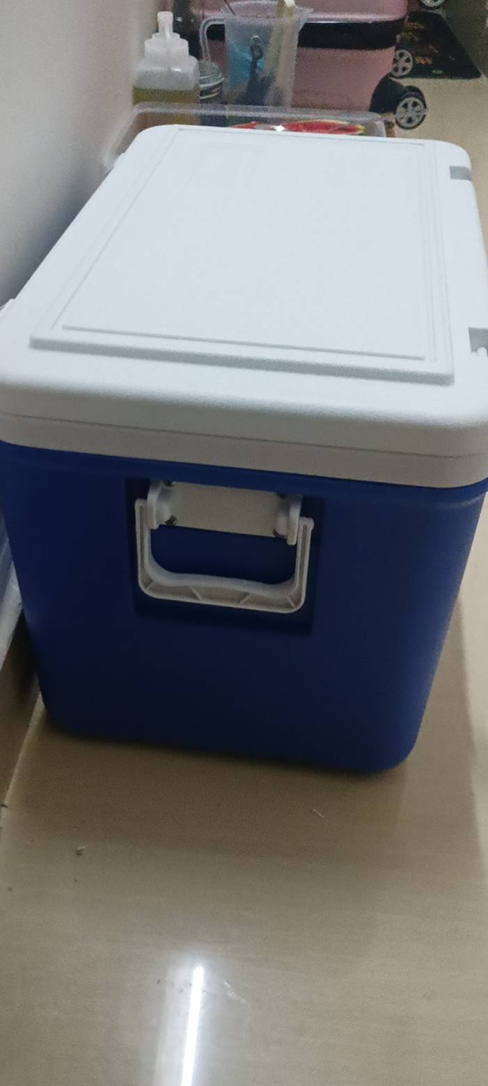 保温箱 40L 使用不足一个月 半月有余 不经常使用 底部有轻微使用摩擦痕迹 其…图片5