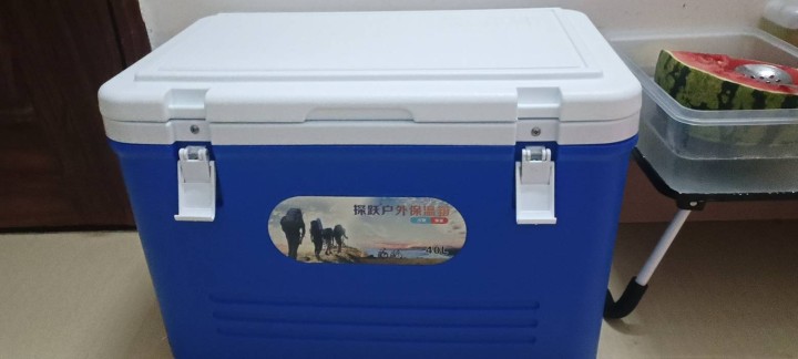 保温箱 40L 使用不足一个月 半月有余 不经常使用 底部有轻微使用摩擦痕迹 其…图片6