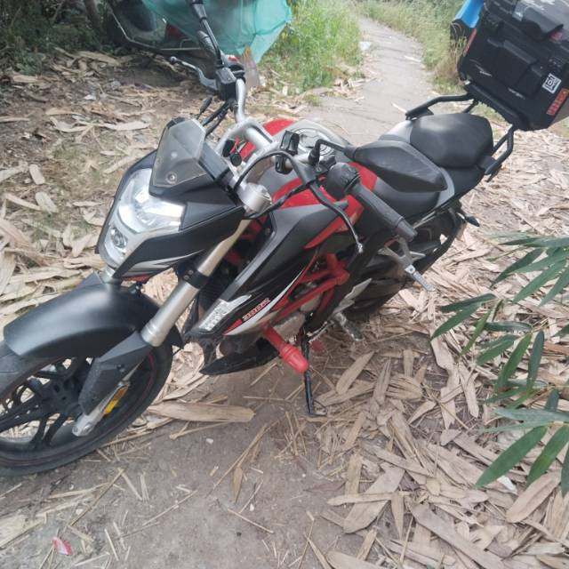 19年无极300r，三万多公里，车况精品，自提