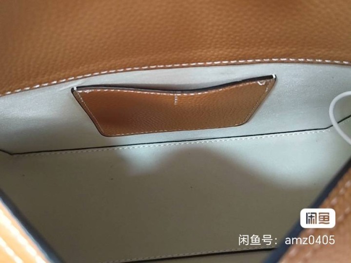 全新 出口TOTEME 牛皮T锁扣通勤百搭单肩斜挎包  防尘袋图片5