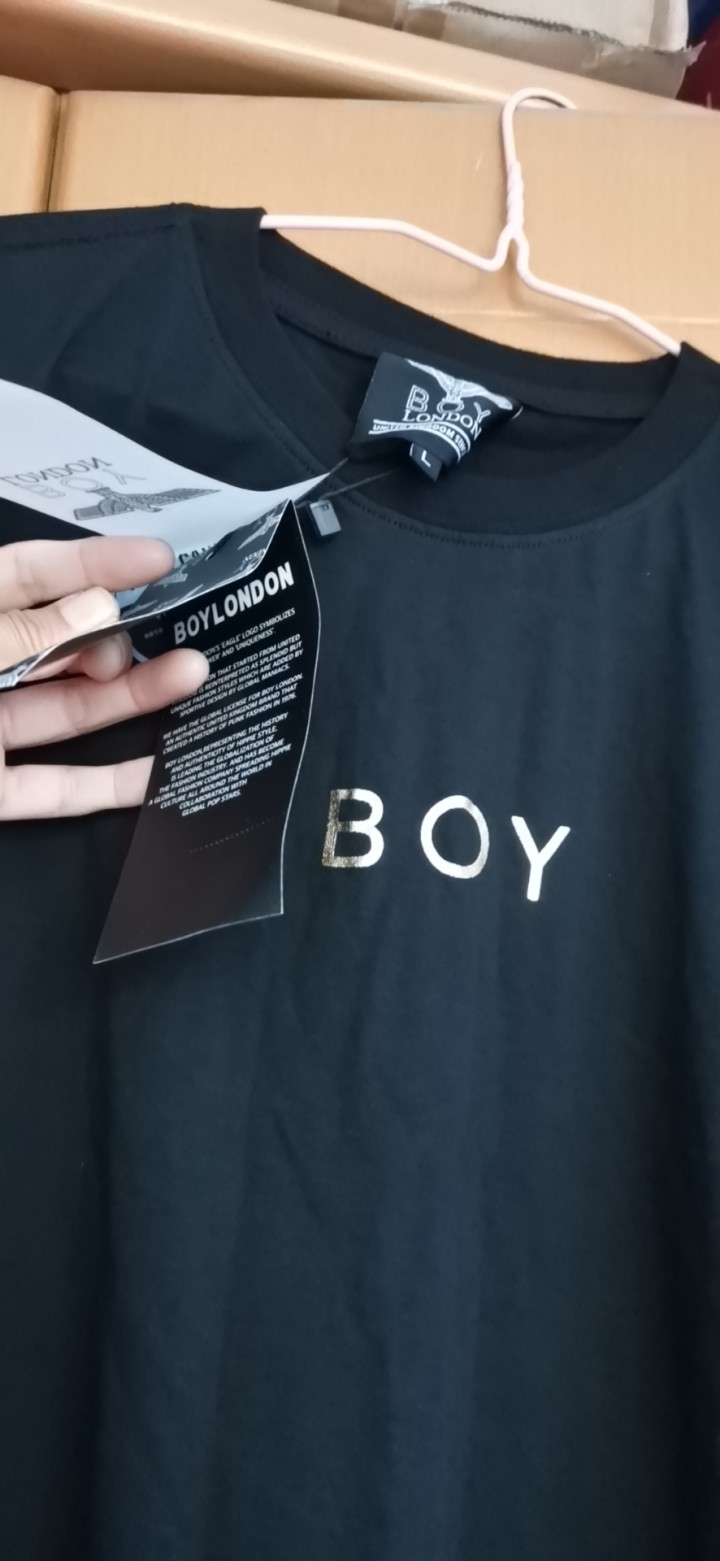 全新BOY半袖，身高180以下，150斤内，男女都能穿，25元辛集芳苑西区自取1…