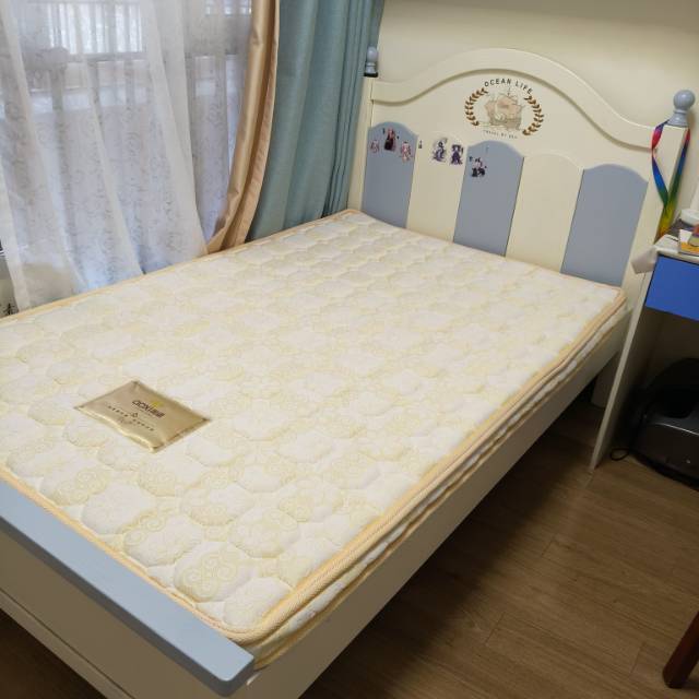 1.2米儿童床?️，8-9成新，没怎么使用过，同城自提