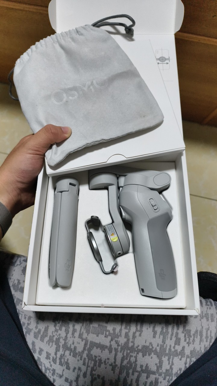 大疆DJY OSMO MOBILE SE成色99新配件全在就出去拍过一次vlog…图片6