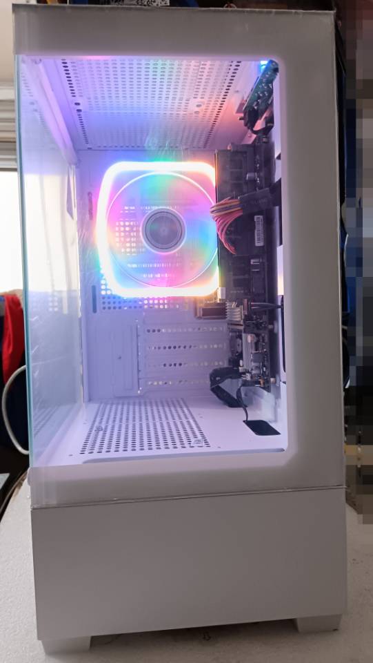 全新二手库存电脑主机，i5 8400 6核，睿频高达4.0Ghz，16G四代内存…图片2