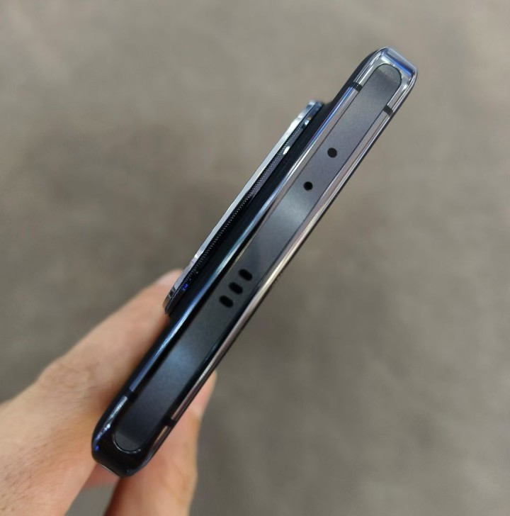 iQOO12Pro 赛道16+1TB 全原装99新电池?100！成色保护的极好、…图片2
