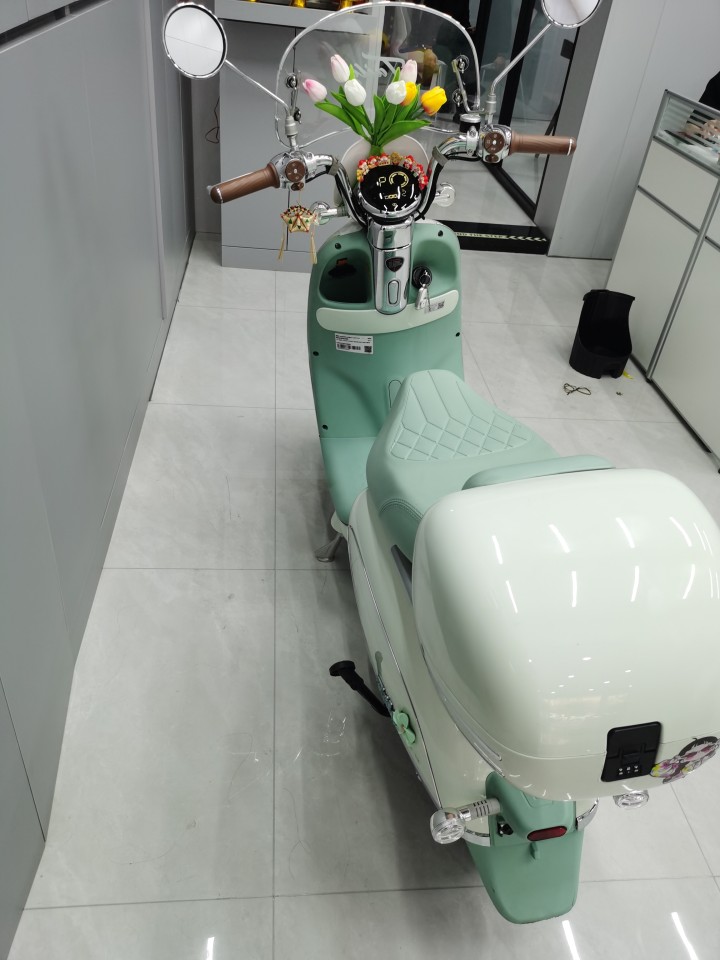 出售嘎嘎新台铃米兰去年8月份买的，60v20a六块电池的，买回来的时候是3699…图片4
