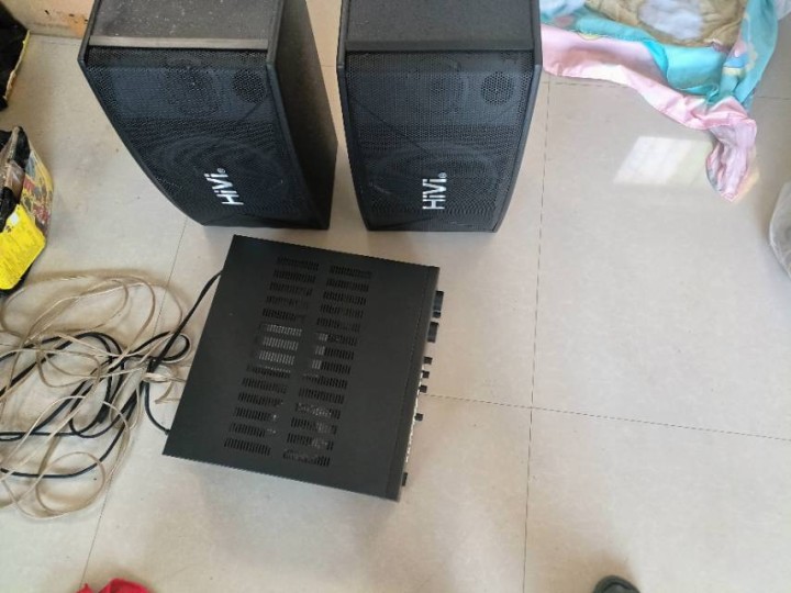 2个kx100音响，1个Hivi/惠威 HA-8200卡拉OK合并功率放大器,话…图片5