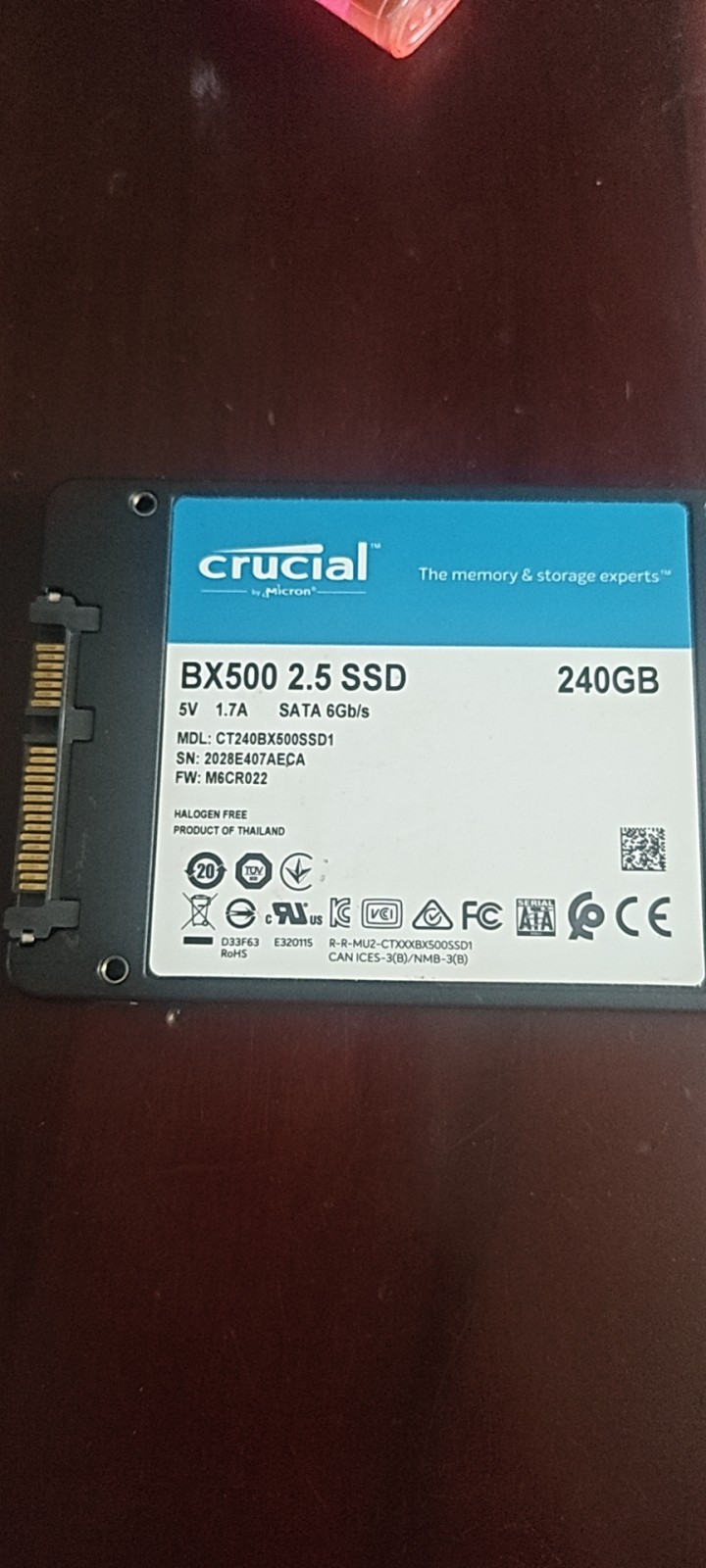 CRUCIAL英睿达固态硬盘