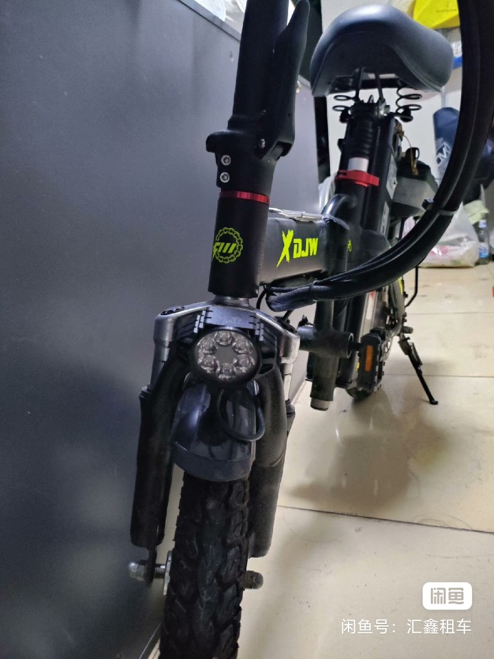 代驾王电动车，续航120公里，可跑42迈！骑行半个月，99新，3800入手！只支…图片2