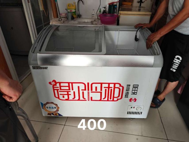 得尔1.3米雪糕柜，，单温制冷设计，适合商用家用。柜体采用优质钢板，制冷效果好，…