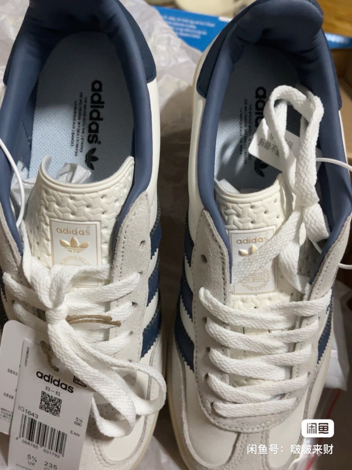 阿迪达斯德训鞋Gazelle，白蓝配色，经典低帮板鞋，全新，带吊牌，翻毛皮鞋头，…图片3