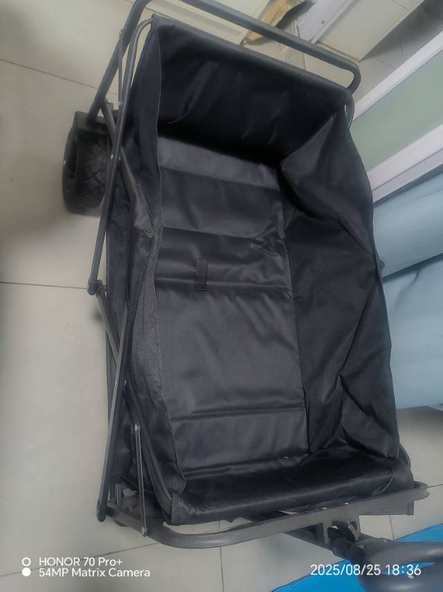 野外露营车，可放置三百公斤左右物品，赠送150*100折叠晾衣杆