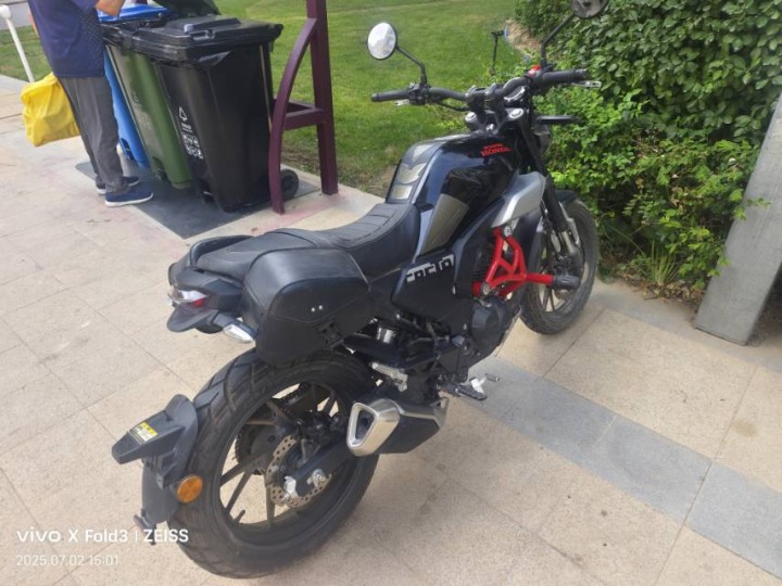 本田190tr,20年车，4400公里，没怎么骑，带小边包，保险刚上，可小刀图片4