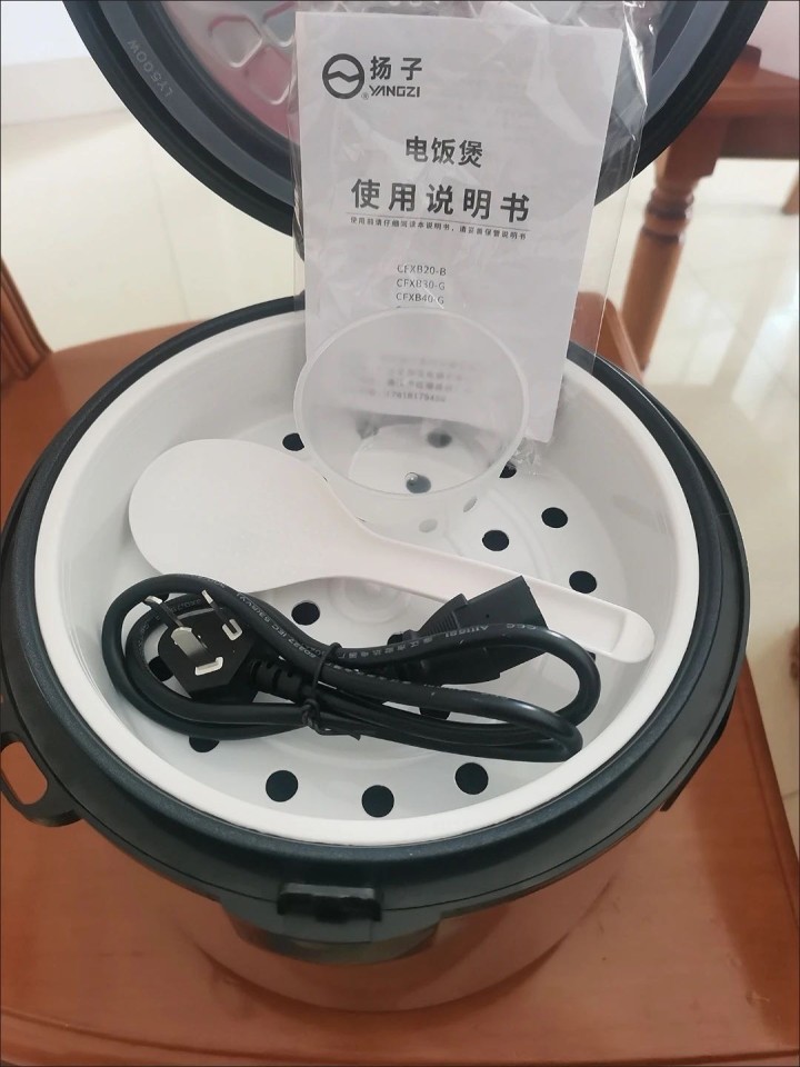 全新没用过，因为要出差所以就卖了开远同城免费送货上门，再送一个毛绒玩具图片3