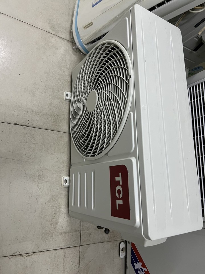 精品二手空调大一匹九成新冷暖两用图片3