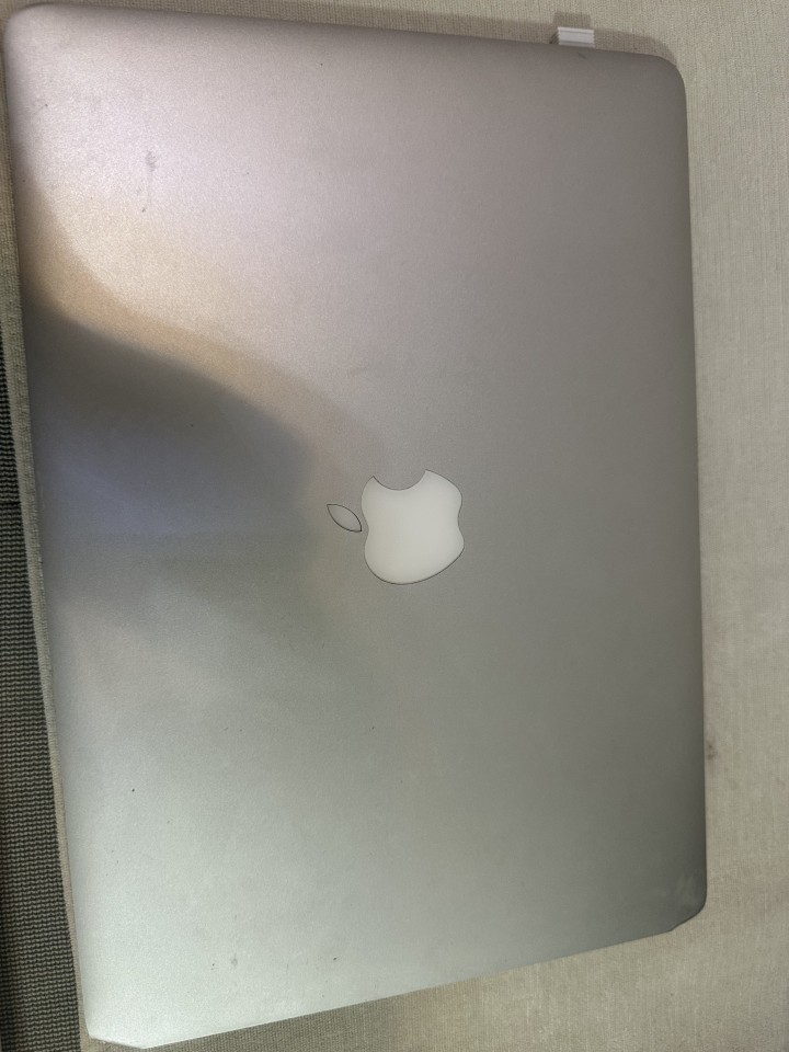 广州花都出自用笔记本电脑window i5系统赠送一套蓝牙键盘 鼠标 鼠标垫适合…图片3