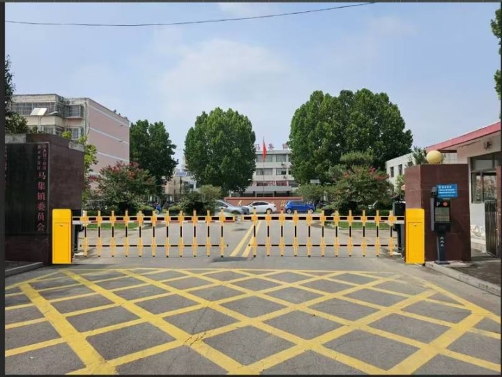 安装维1786520修6123各种卷帘门快速门提升门伸缩门推拉门平开门储藏室门进…图片4