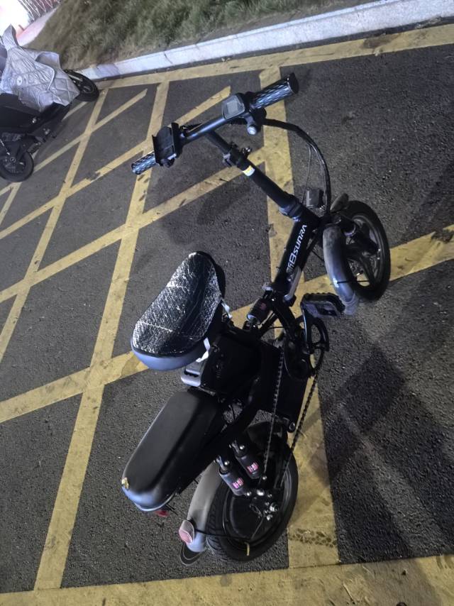 折叠电动车，限本地客户-建瓯。买来一年多，没怎么骑，七成新，买来1700多，现在…图片3