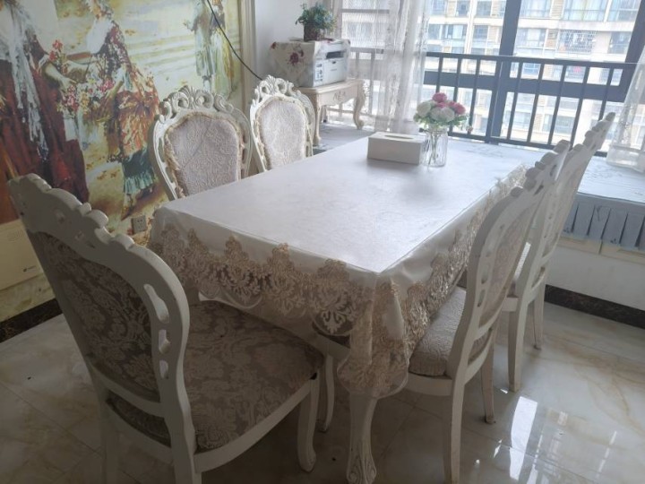 沙发餐椅特低价自提，欧式沙发蛮新，当初实体店买的品牌，3.5米长，单人位+二人位…图片2