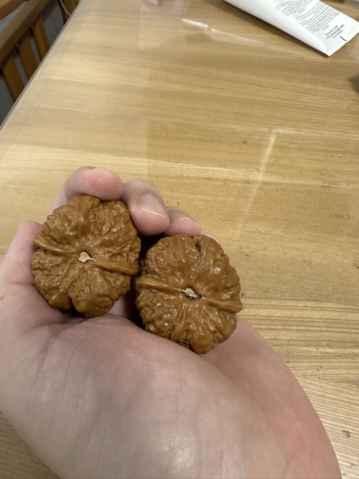 39尺蛤蟆头核桃，四开背，8腿8眼，可小刀，可自提图片3