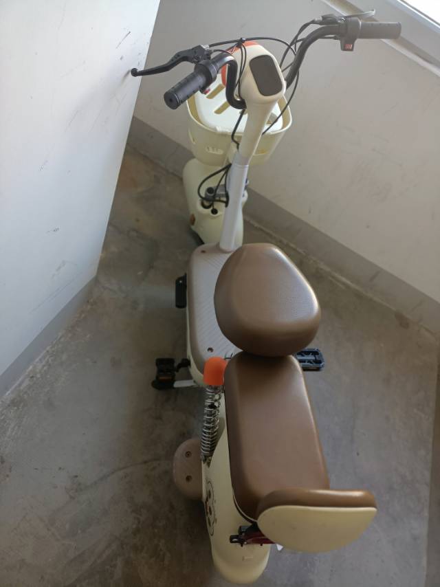 元宇宙电动车批发零售，所有车型是外贸出口，剩下来的库存车都没用过，都在新车状态，…