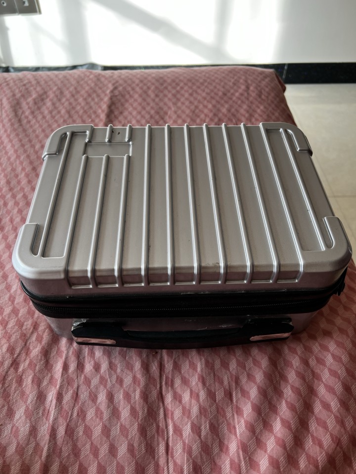 大疆mini se畅飞套装，原装正品，配件全，飞行器、遥控器、电池、充电管家、收…图片2