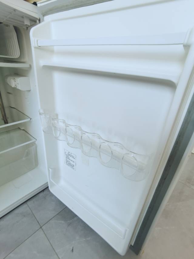 【海尔130L小冰箱】正常使用、无维修史；日照市经开区自提核心信息：一级能效，日…图片3