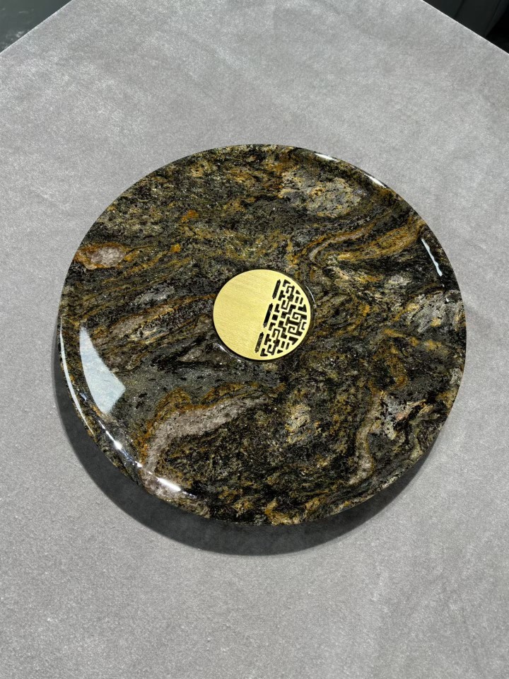 买来1680都没用，现在900送走，联系电话15960607808