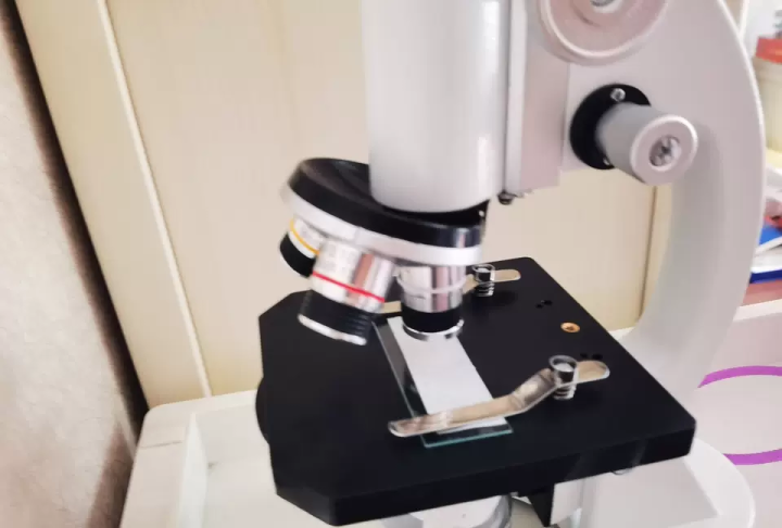 中考生物实验显微镜，全新超低价出售，本地自取，非诚勿扰，联系电话18919097…图片2