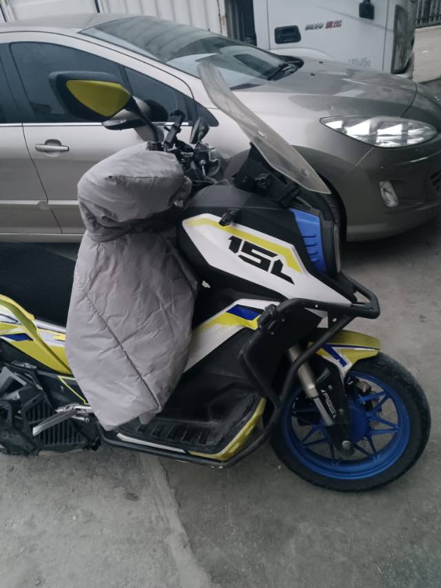 21年力帆摩托车150Adv，买时候一万五