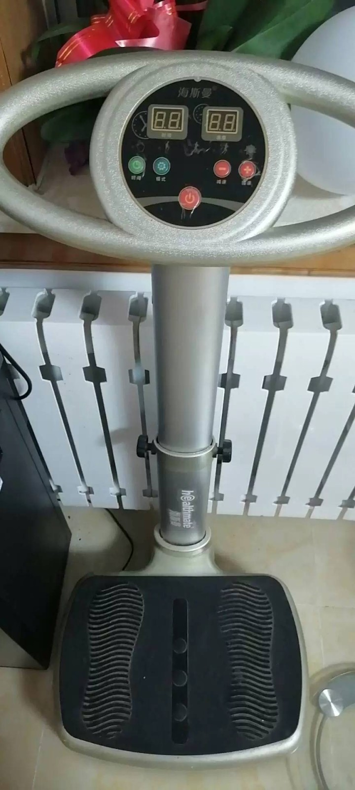 海斯曼减脂机 以前一千多在电视上买的 减肥没坚持下去一直闲置 虽然有使用痕迹但是…