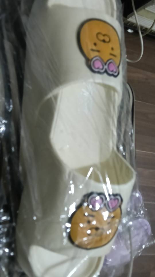 一批新拖鞋仓库清货，赔钱甩卖图片2