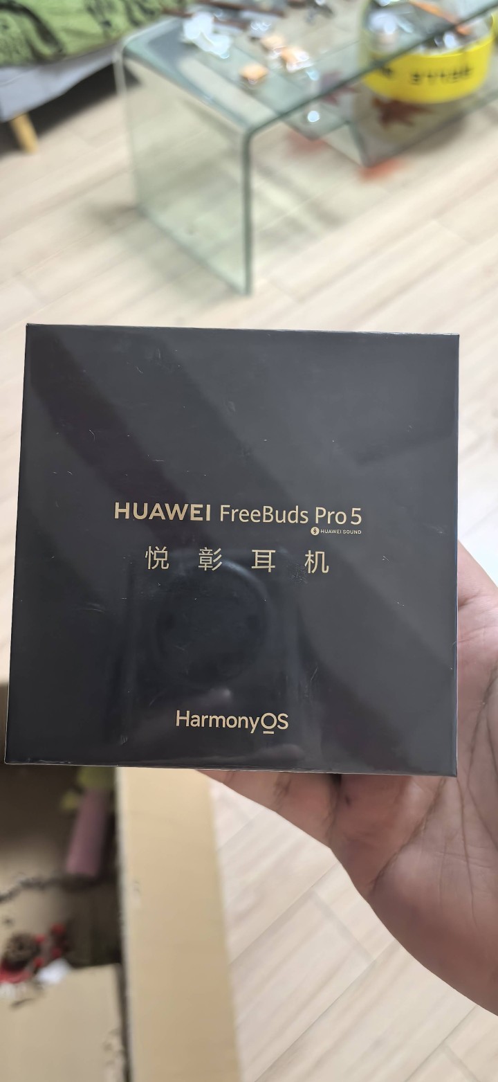 全新华为FreeBuds Pro 5蓝牙耳机，未开封，年终奖。