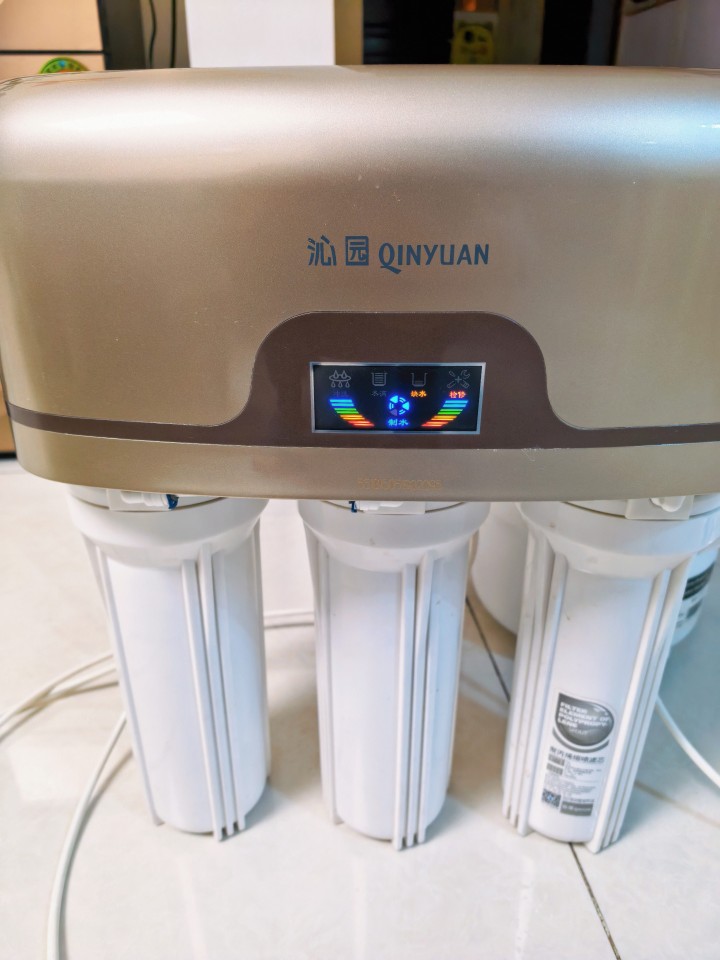 沁园净水机，型号RO-3.0GA，反渗透，家用。功能正常，成色新。购买时间较长但…图片4