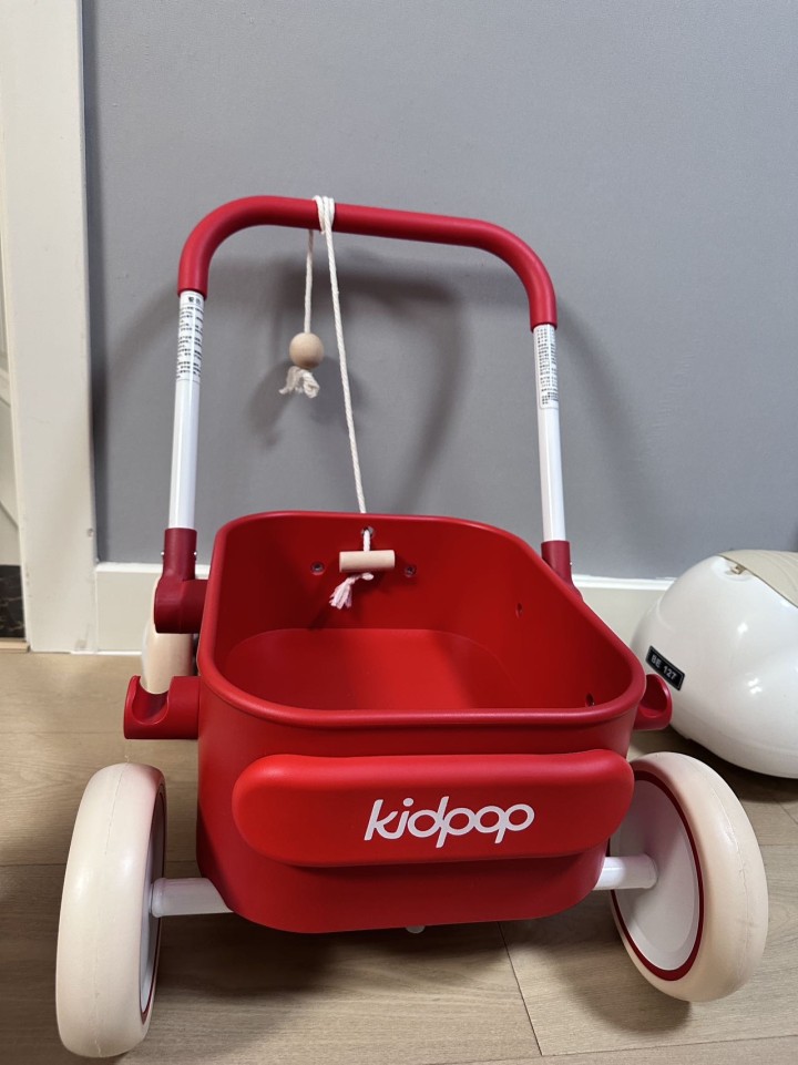 kidpop9.999999新，很新很新！原盒和配件都齐全！周岁拍照用过一次，保…图片2