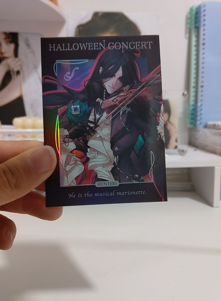 第五人格万圣节限定拍立得小提琴家小卡