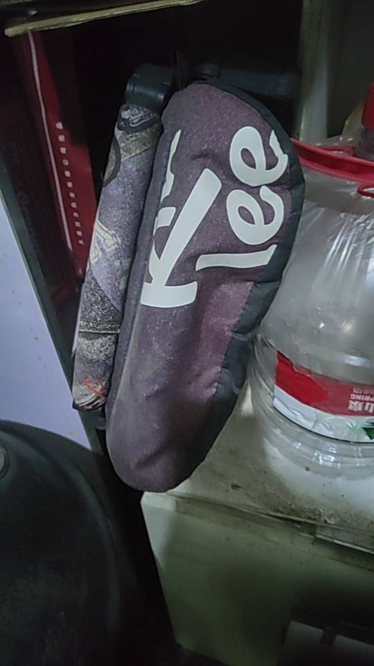 遥控大车没有电了，餐桌椅    婴儿床   推车图片4