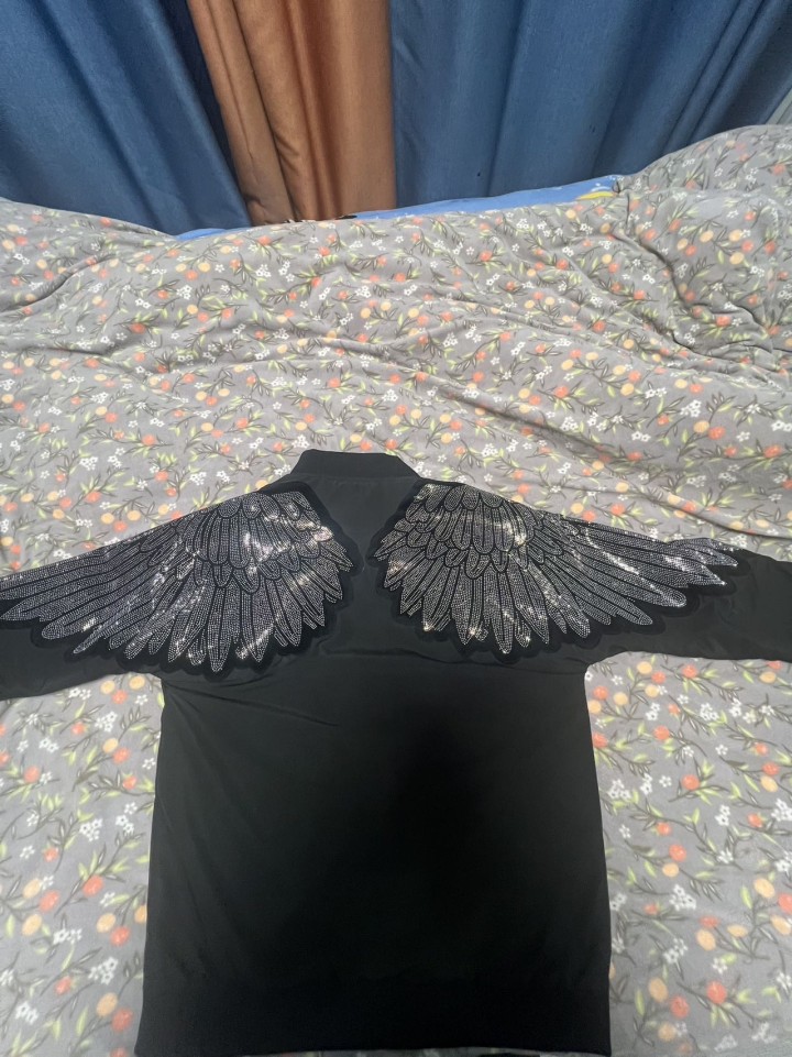 阿玛尼老鹰翅膀满外套吊牌摘了买大了几乎全新xl码适合115-130穿的