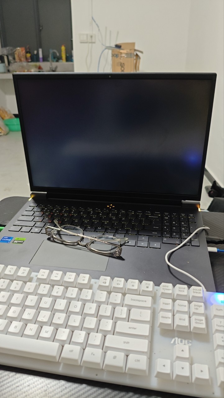 机械师曙光16笔记本电脑，显卡4060.处理器i7-13650