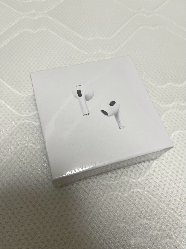 清仓处理｜全新耳机 包装完好 整箱出一共1000盒，整箱10箱，200斤，打包出…图片4