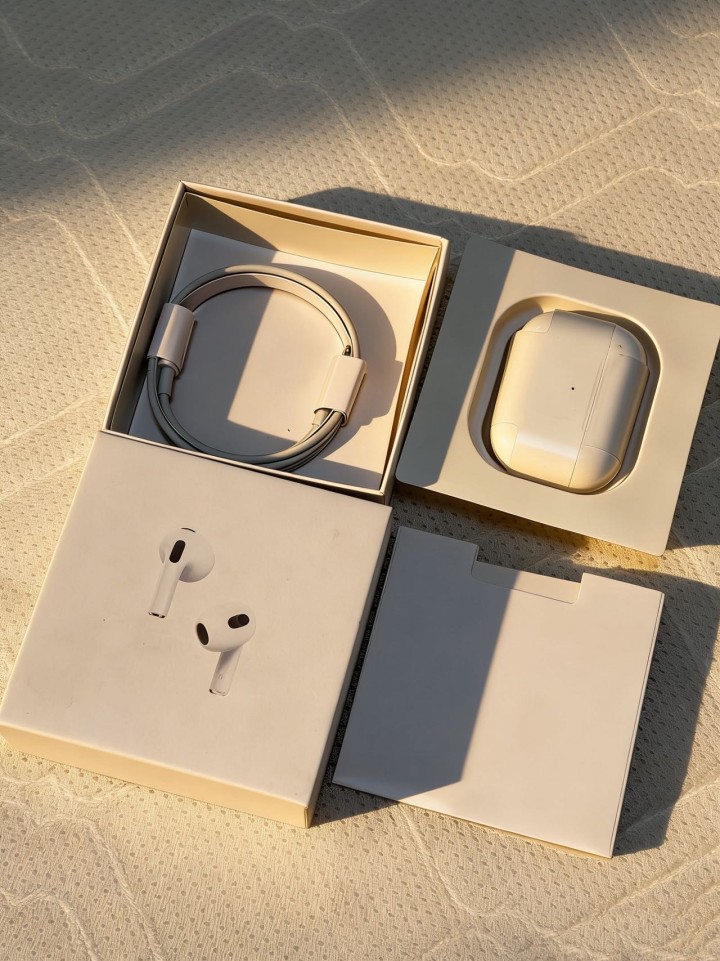 清仓处理｜全新耳机 包装完好 整箱出一共1000盒，整箱10箱，200斤，打包出…图片3