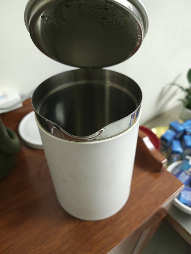 小米电热水壶，7成新，1.5T不锈钢内胆