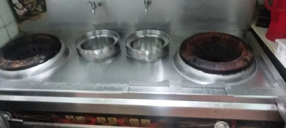 悦厨商用厨具双灶