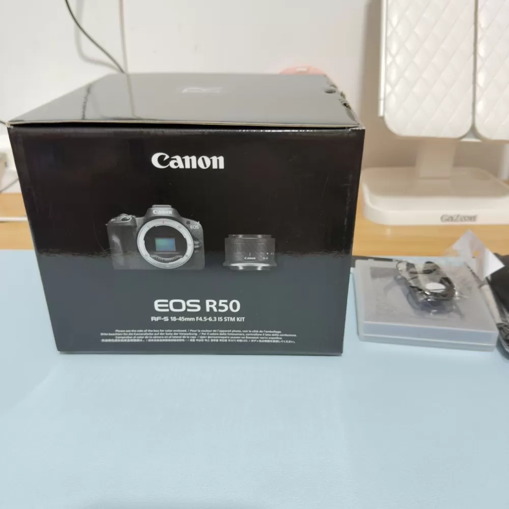 出自用佳能 R50 黑色套机（18-45）+ 适马 30mm F1.42026年…图片4