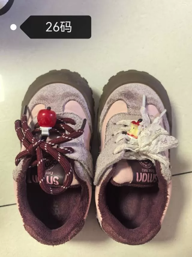 儿童衣服鞋子，10元一件，有需要的可以联系我发图片图片4