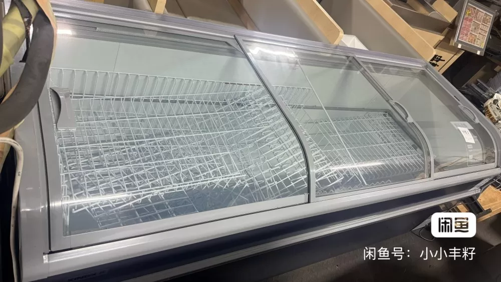 二手星星牌冷藏冷冻展示冰柜，成色还可以，外观很新，九成新以上，就用半年，空间大，…图片2