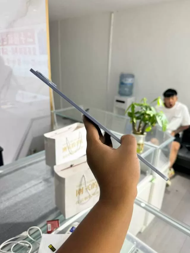 3*98?出小米Pad7Ultra 12➕512G 电池?100% 使用一个多月…图片2