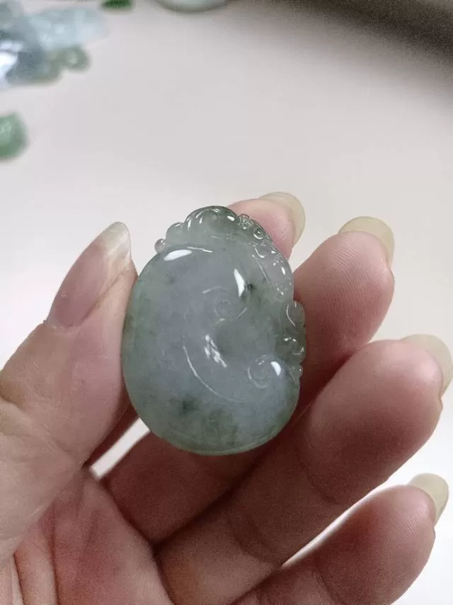 一些玉器吊坠挂件优惠出，有多种价格喜欢联系微15815956305图片7