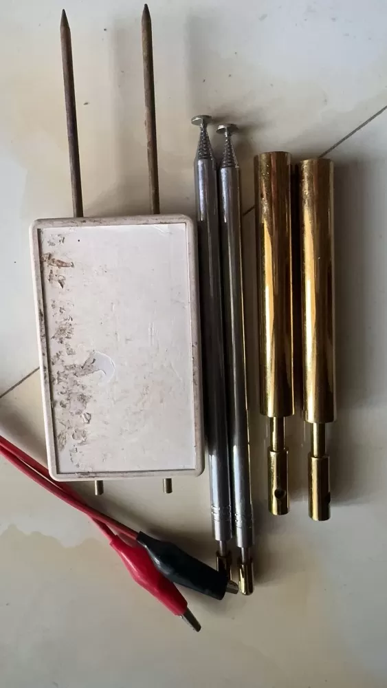 金枪X3金属探测器 1台带探头 探测距离远 排矿化假信号功能成色还可以 功能正常…图片3